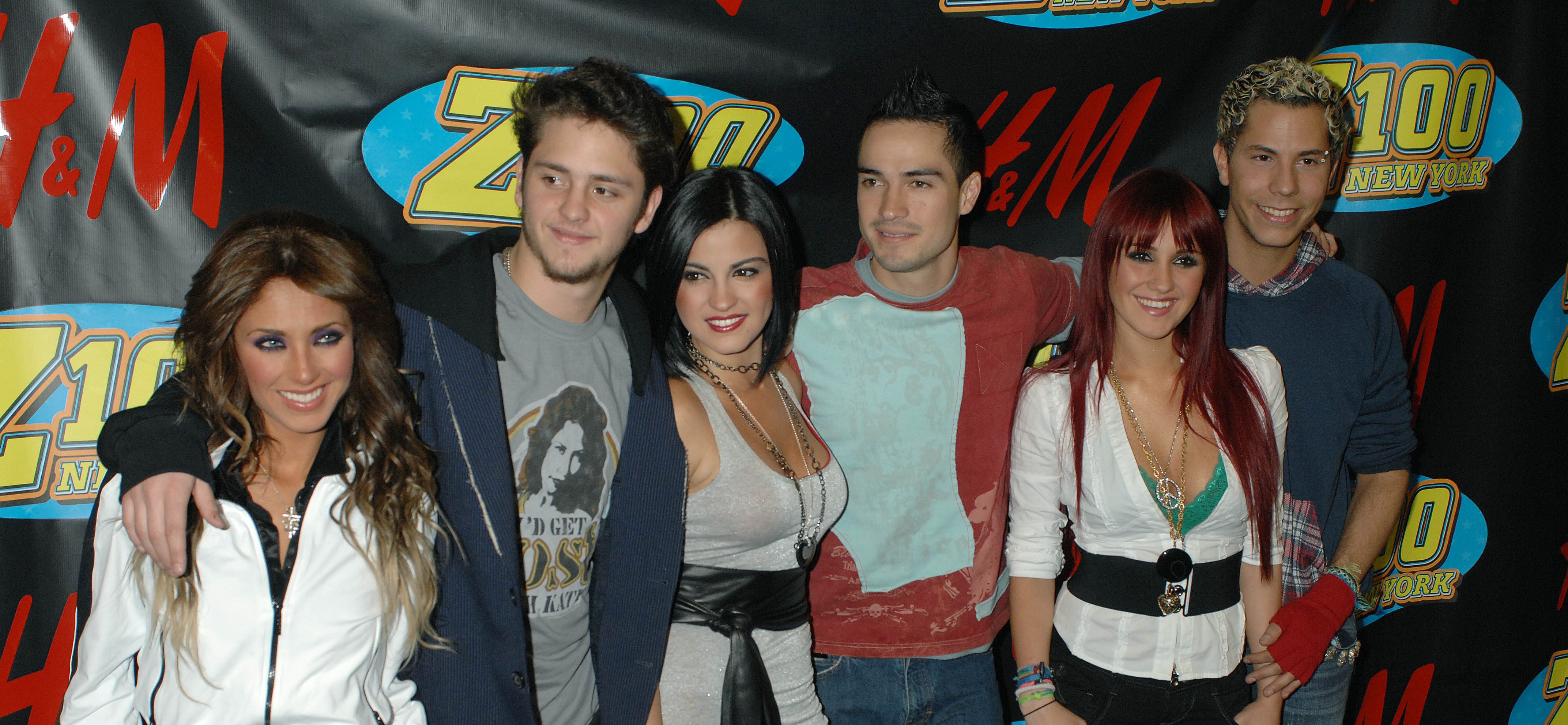 El Elenco De Rebelde Se Re Ne A Os Despu S Tropicana Bogot