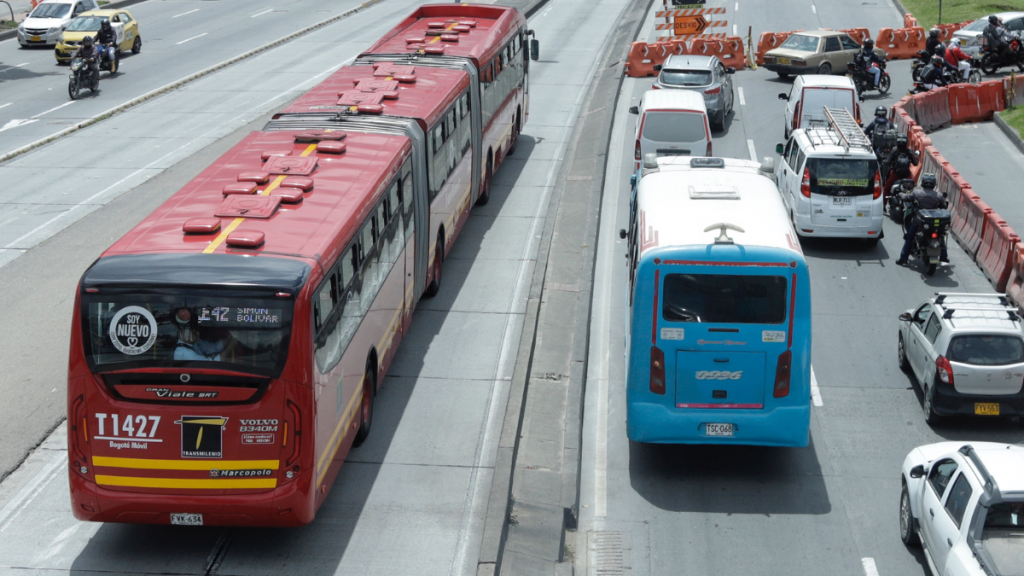 Qui N Era La Joven Que Muri Luego De Lanzarse De Un Bus De