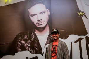 J Balvin pasó por Medellín para celebrar