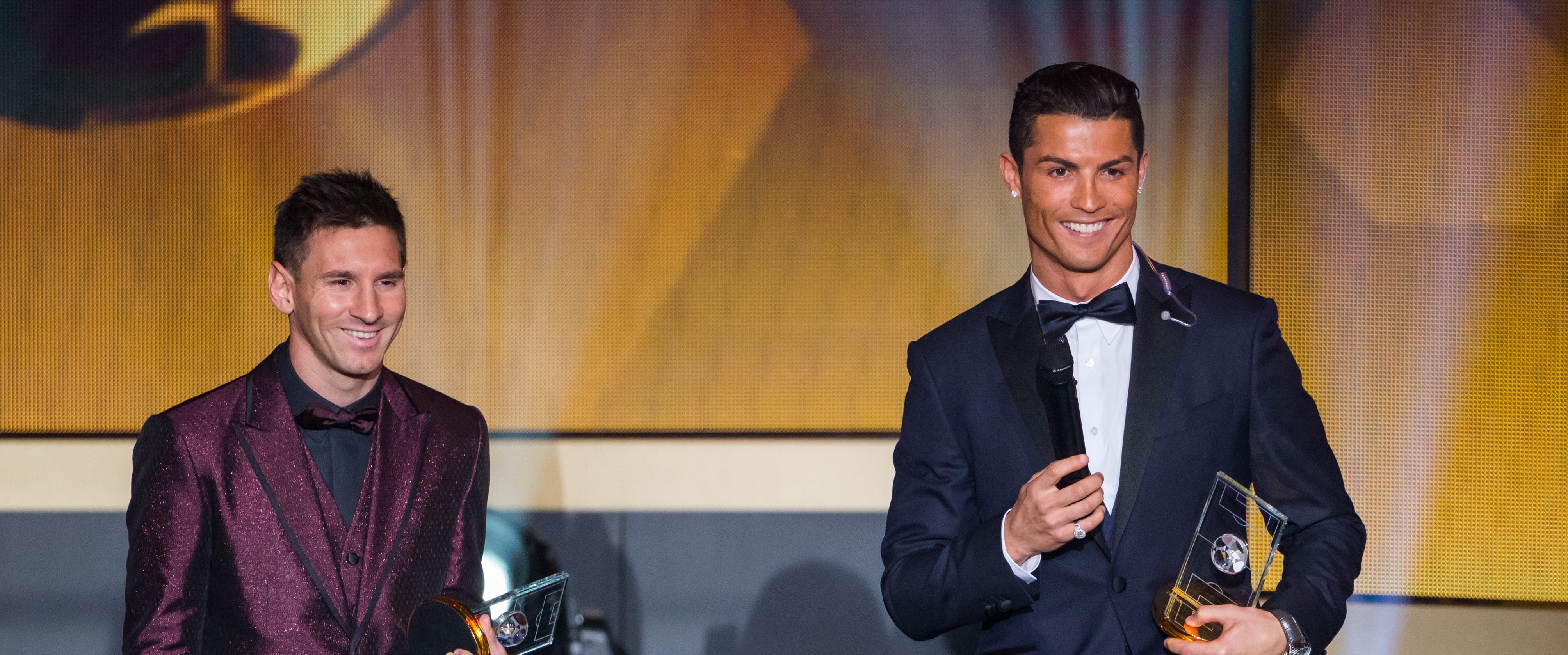 El Impresionante Beso Entre Cristiano Ronaldo Y Lionel Messi Tropicana Colombia