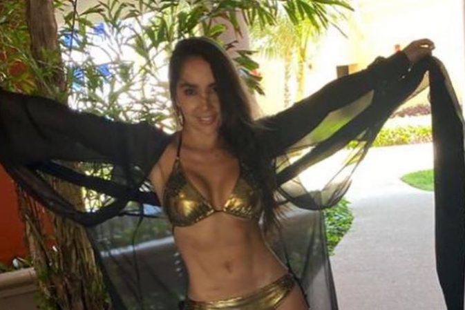 Video Paola Jara Pasa La Cuarentena Con Diminuto Bikini