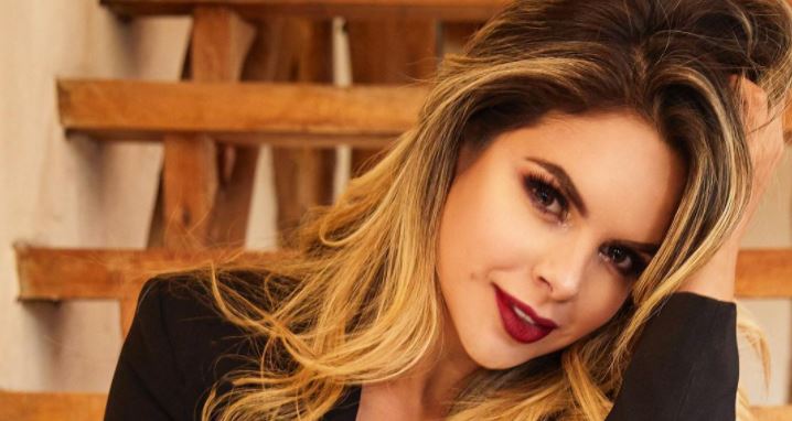 Alejandra Serje calentó las redes con sensual foto en lencería