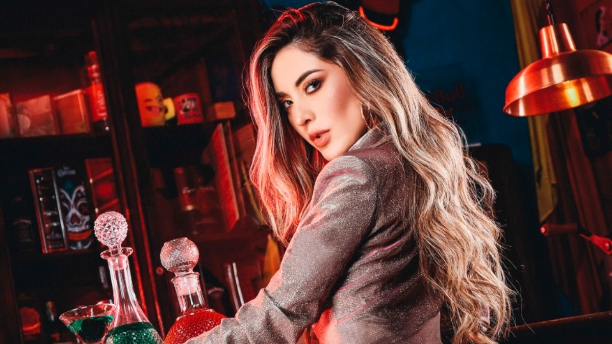 Julieth Mejía y su apuesta en la música popular con su primer álbum ‘Renacer’