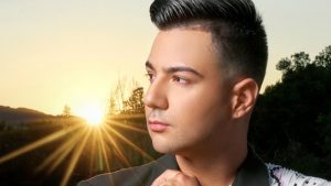 Luis Coronel lanzó 'Dentro de mis ojos', un tema bastante personal