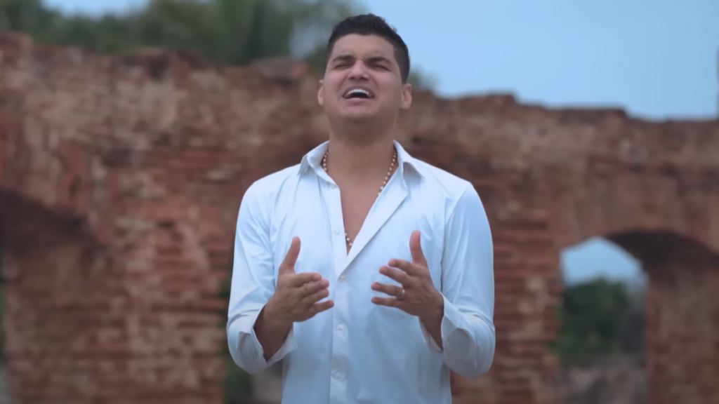 Elder Dayán Díaz Presenta El Videoclip De ‘después De Tu Adiós 4874