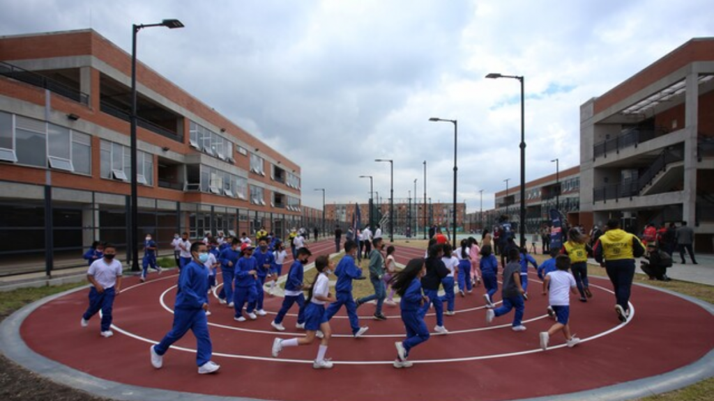 Calendario Escolar 2024: ¿Cuándo Inician Clases Los Colegios En Colombia?