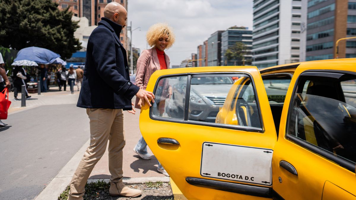 Taxi en el día sin carro y sin moto // Foto: Getty Images